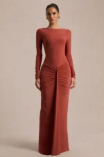 Marisol – Rust Boat‑Neck Maxi Dress with Ruched Detail
